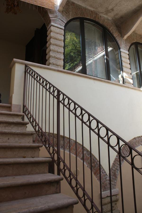 Mirko Apartment Vérone Extérieur photo